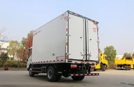 الصين 13.9 CBM 4x2 حجم المبردة المساعدة مقطورة ، مبردة شاحنة التسليم مع 115HP EURO IV الشركة
